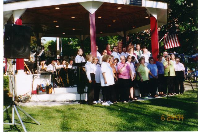 Bandshell Dedication Concert 010 (2004)